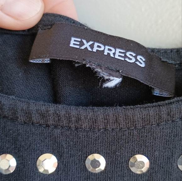 Express - Picture 4 of 4